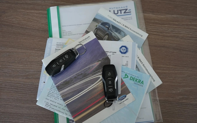 Ford S-Max cena 68999 przebieg: 187930, rok produkcji 2015 z Pajęczno małe 352